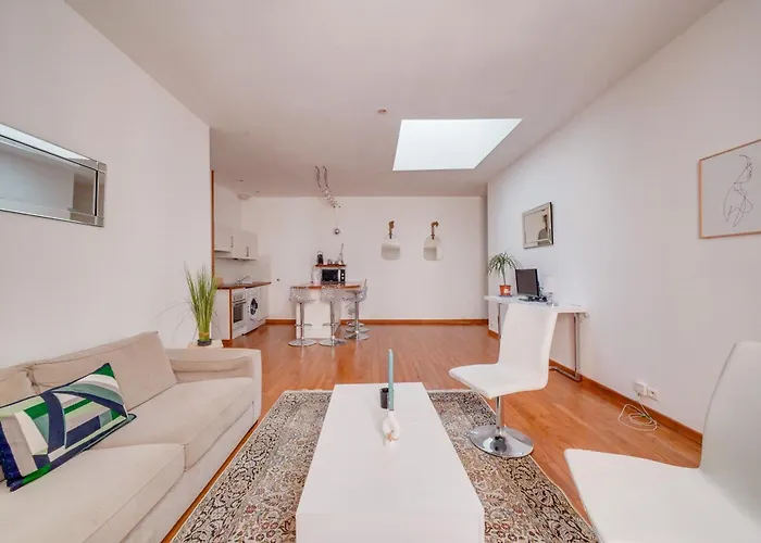 Mdor - Le Montesquieu En Bail Mobilite بوردو